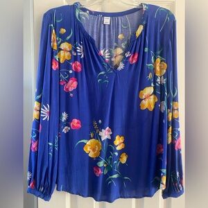 Women’s Old Navy Long Sleeved Floral Blue Shirt